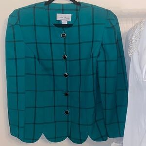 Vintage Classic Apparel 🖤💚